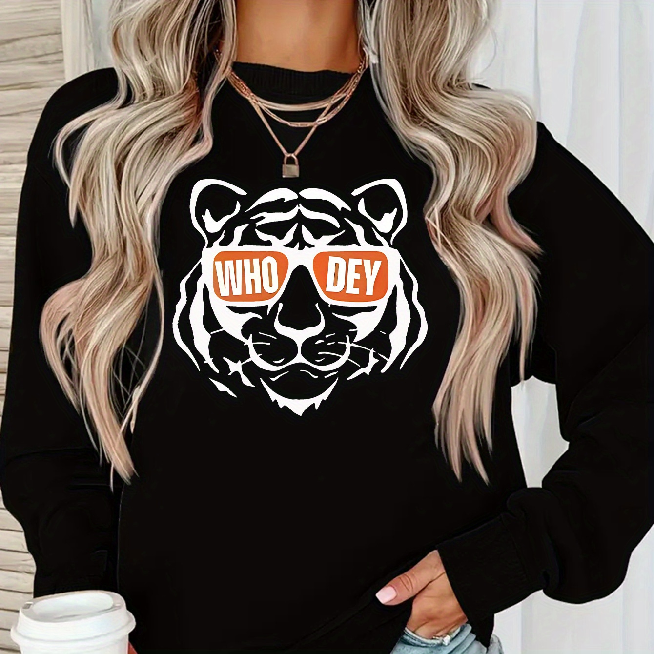 

Crew Neck Pullover Sweatshirt, Fashion Elegant Style, Tiger Pattern, Ladies Casual Sports Long Sleeve Plush Lined Sweatshirt