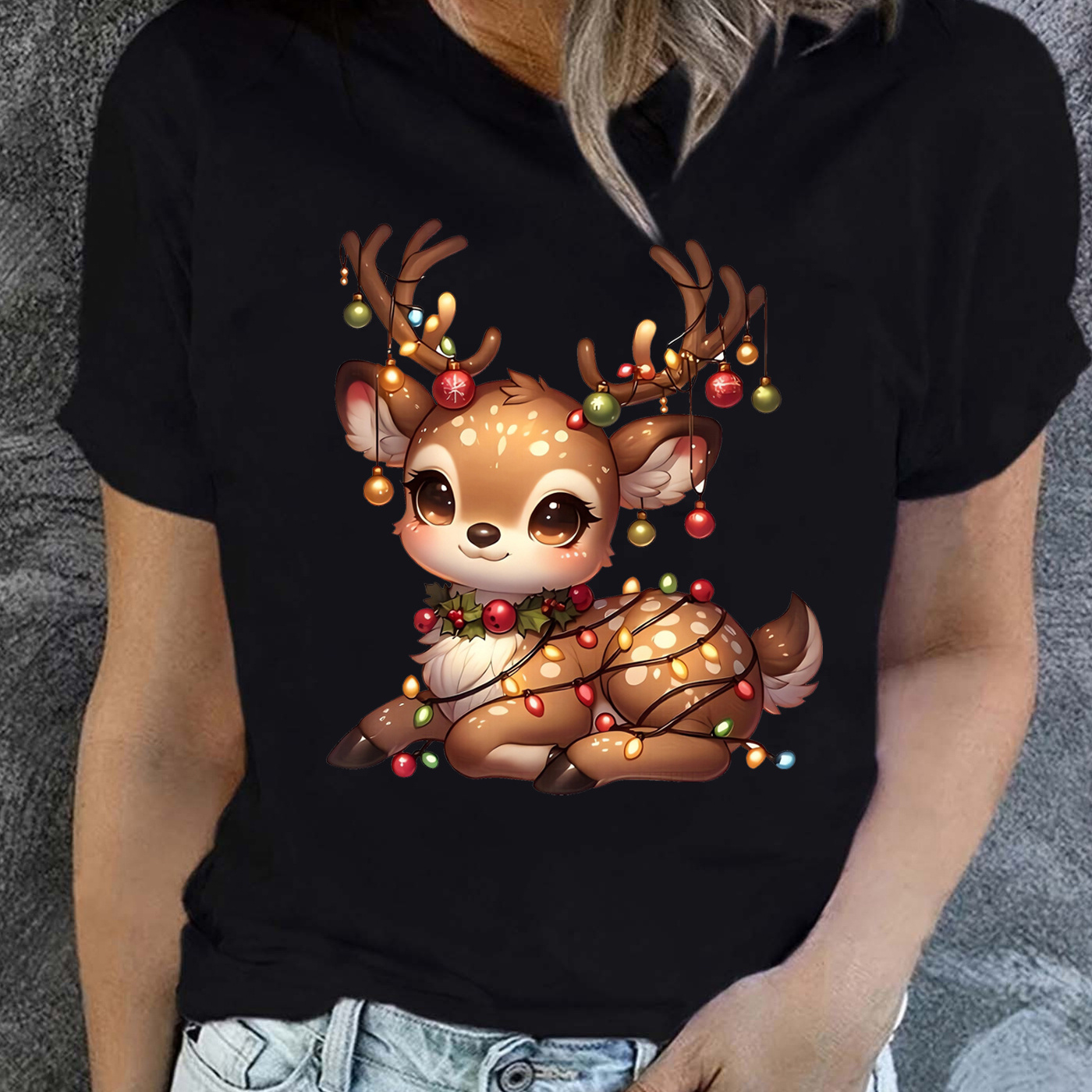 

Festive Christmas Deer Short Sleeve T-shirt - Women's Casual Top For Summer & Spring - Crew Neck - Knit Fabric - No Letter Pattern - Regular Length - Polyester Material