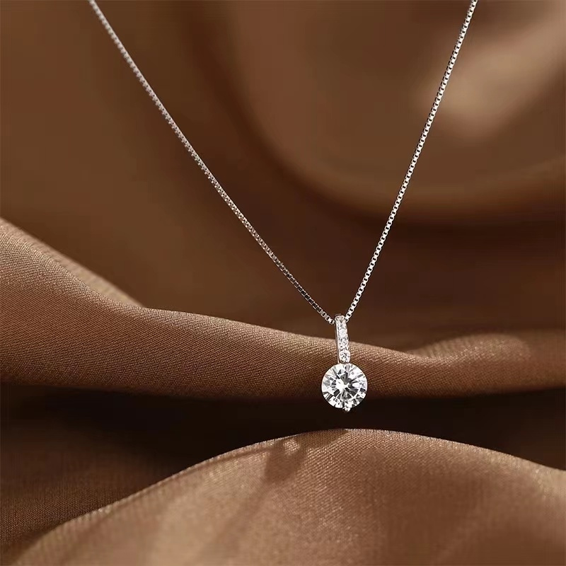 

Elegant Stainless Steel Pendant Necklace With Sparkling Zirconia - Vintage Bohemian Style, Ideal For & Parties, Perfect Valentine's Day Gift For Women