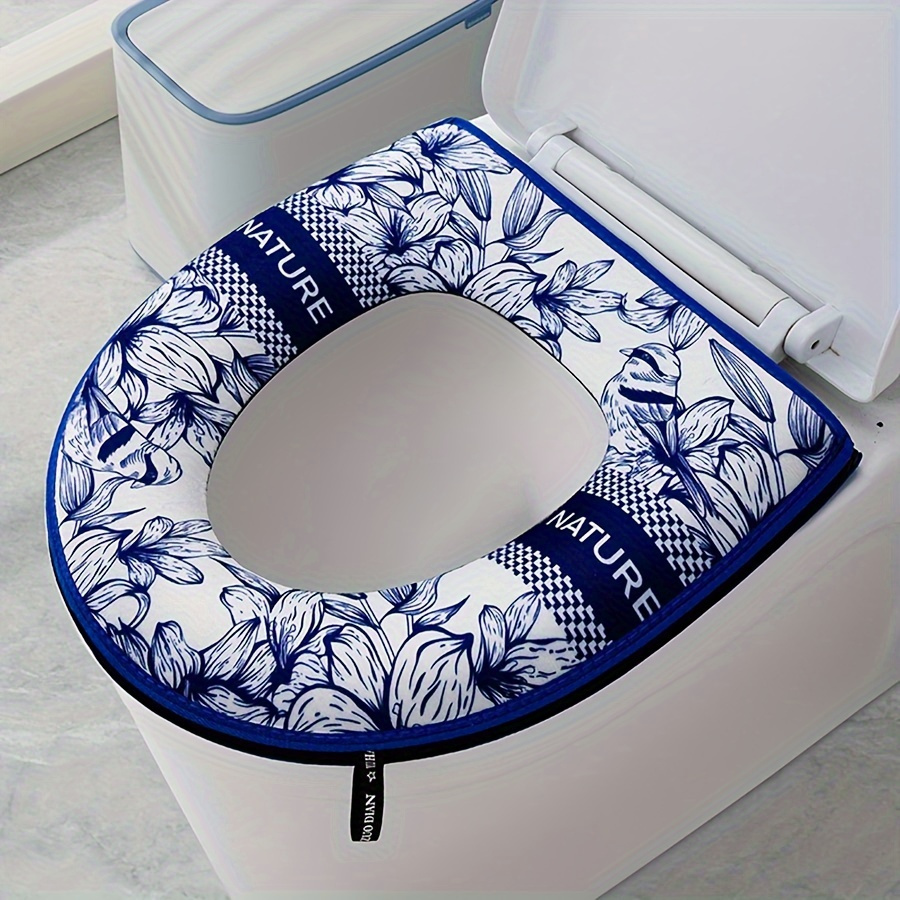 1pc Thickened Toilet Seat Cushion With Zipper - Cartoon Design, Soft Polyester, Easy-clean Warm Pad For Comfortable Bathroom Experience - Perfect Gift For Halloween & Christmas
