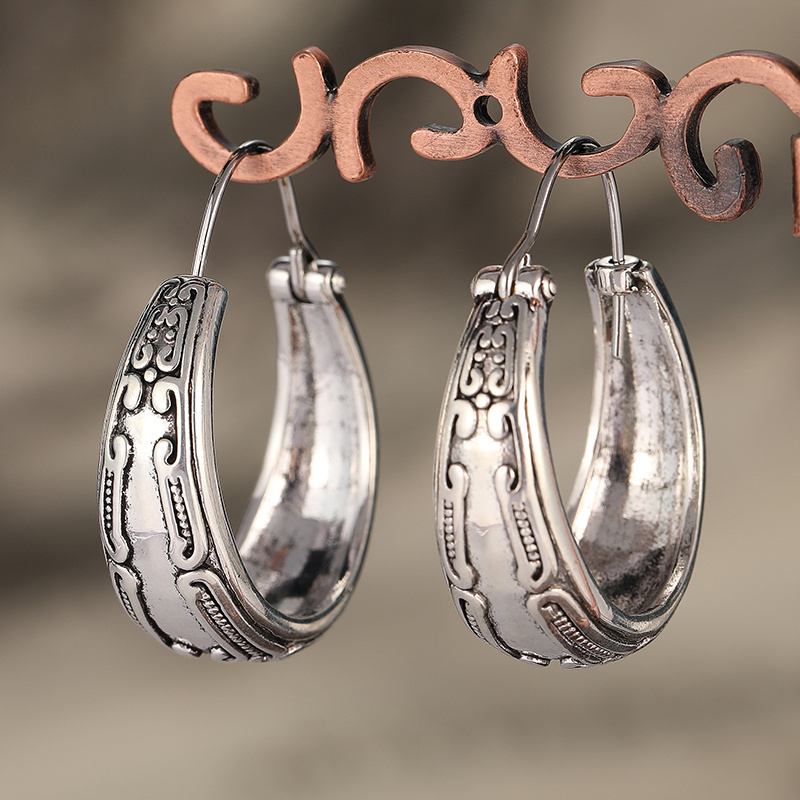 E-shop Geometrische Retro-Hoops, kreative Ohrring-Ergänzungen für Damen, Retro-Schmuck für Feiertage und Alltagspartys