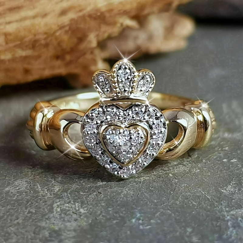 

Crown Queen Peach Heart Ring Elegant Ring Suitable For Wedding, Party, Jewelry, And Accessories