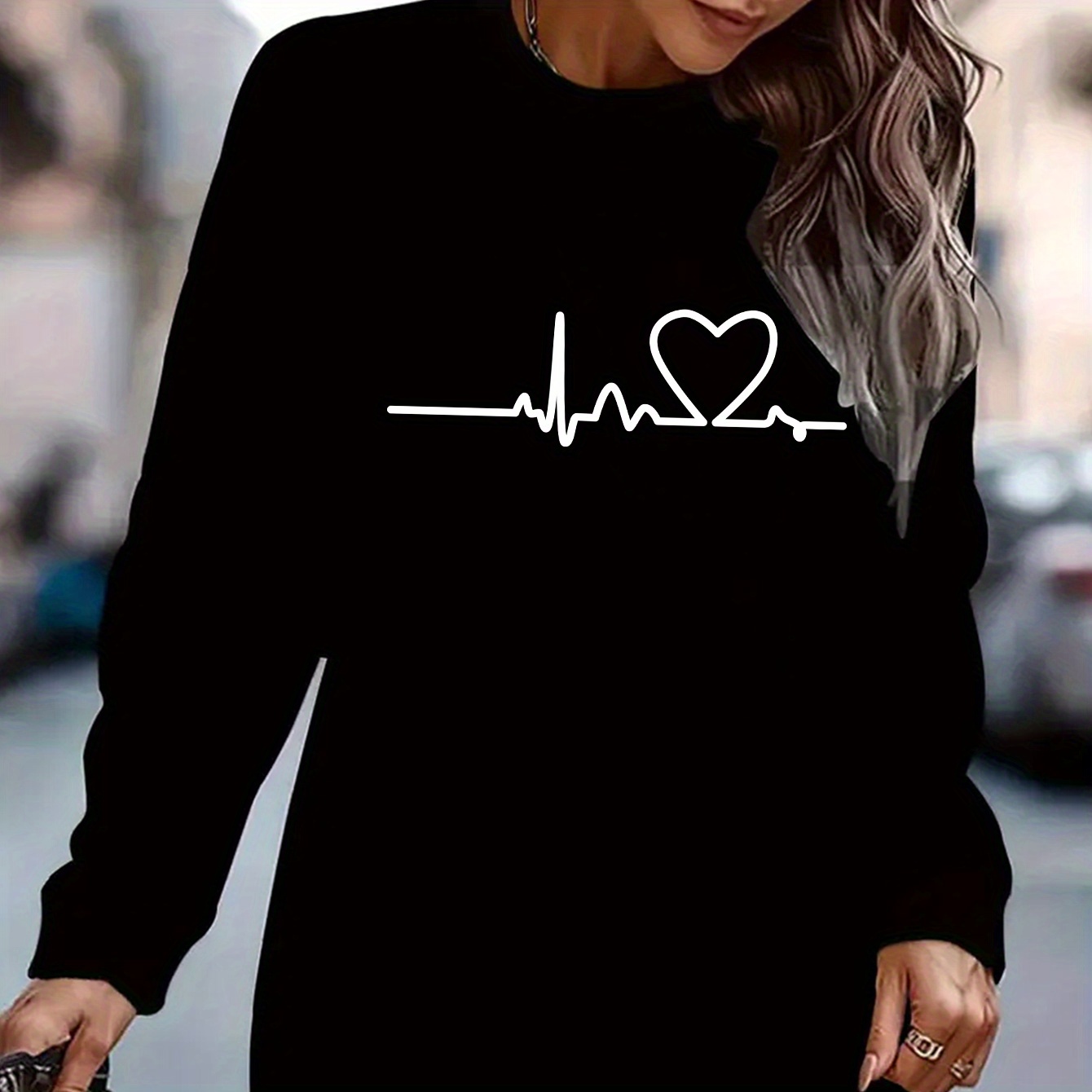 

Women's Casual Heart Print Sweatshirt Dress - Cozy Long Sleeve Crew Neck, Fall & Winter