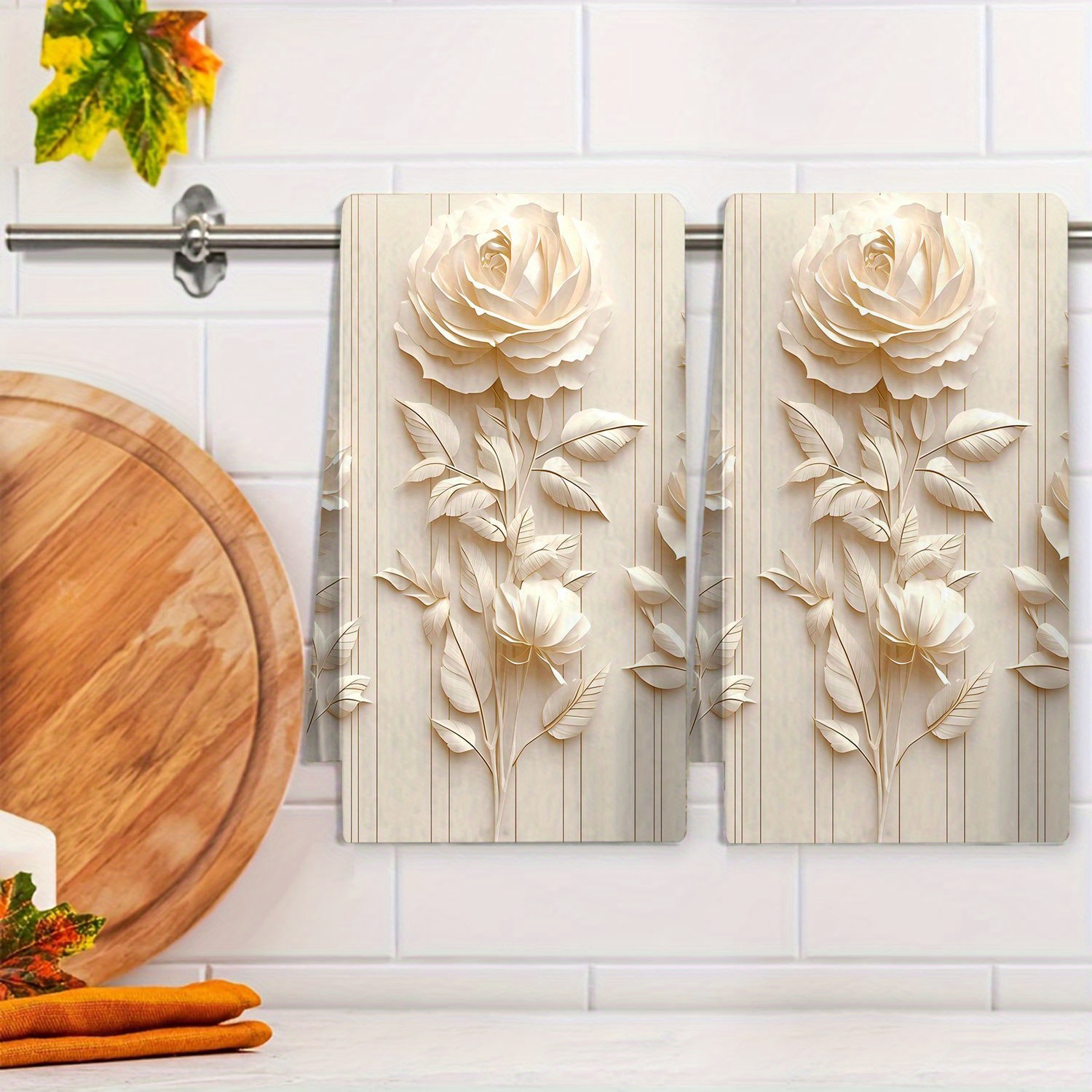 

Chic White Floral Kitchen Towel - Soft Polyester, , Cleaning & Dining Decor