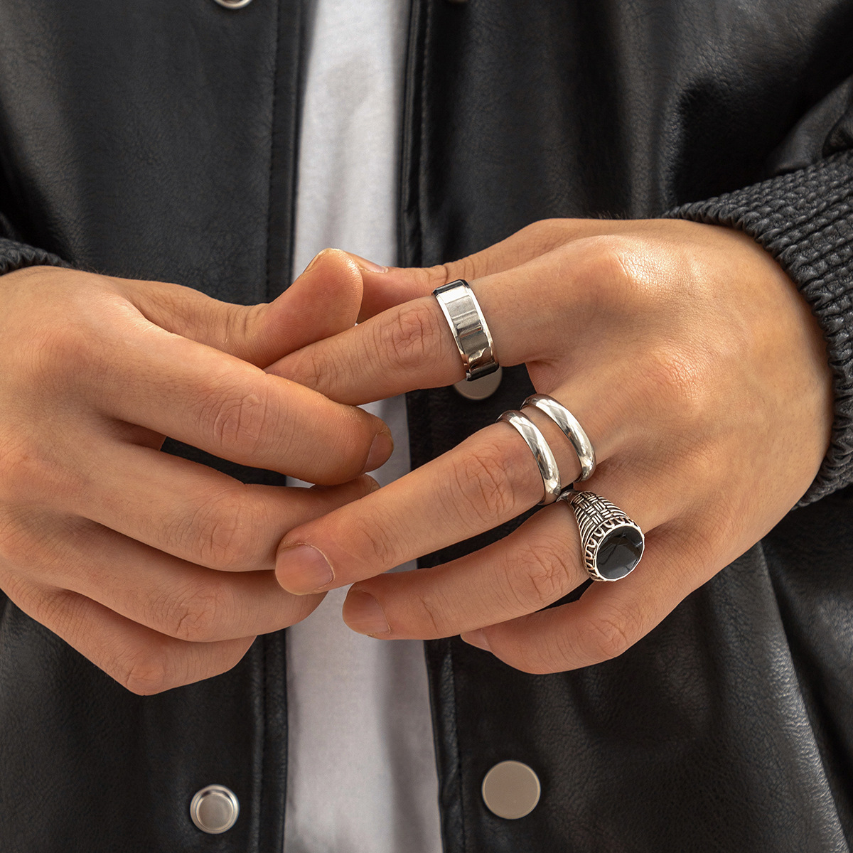 

4pc Men' Steel Fashion Personalized Drip Ring Suit