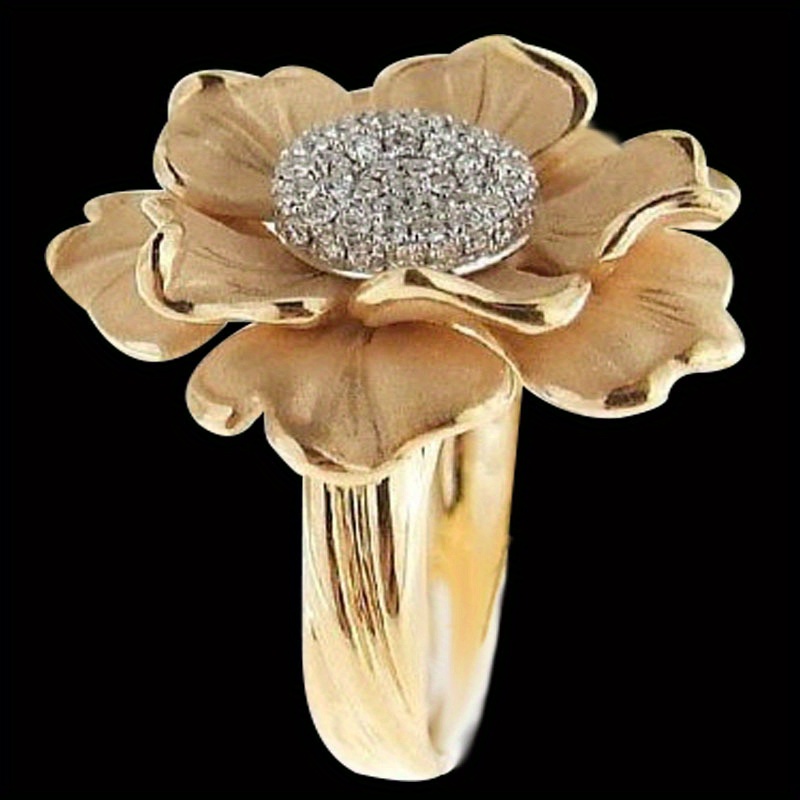 

Gold Temperament Mille-feuille Flower Ring Women's