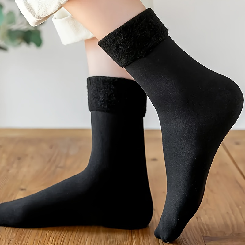 4 Pairs of Thermally Insulated Socks made of Polyester, All-Season Fleece-Lined Warm, Solid Black, Machine Washable Socks with Medium Tube for Cold Resistance