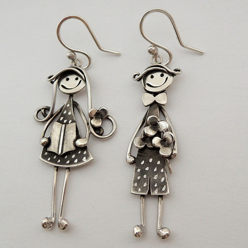 Creative Retro Hanging Earrings Suitable for Piercing Ears