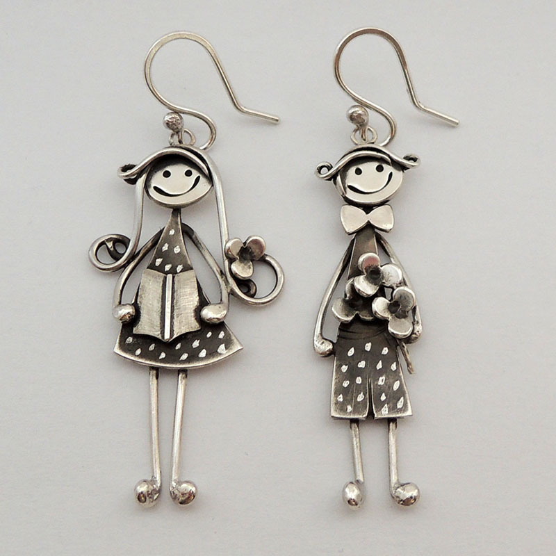 Creative Retro Hanging Earrings Suitable for Piercing Ears