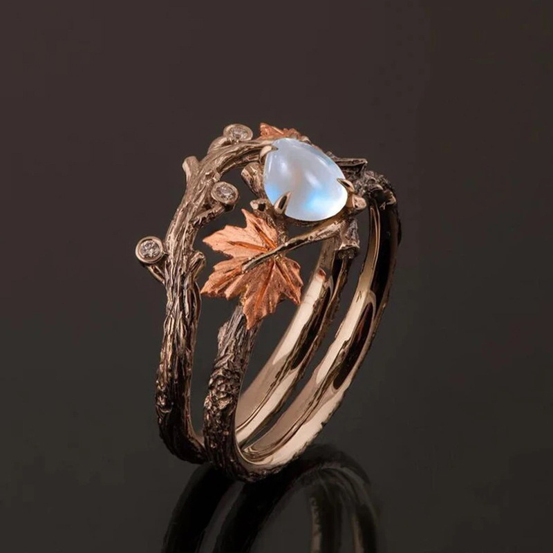 

-chic Vintage Maple Leaf Ring - Fits All, & Parties