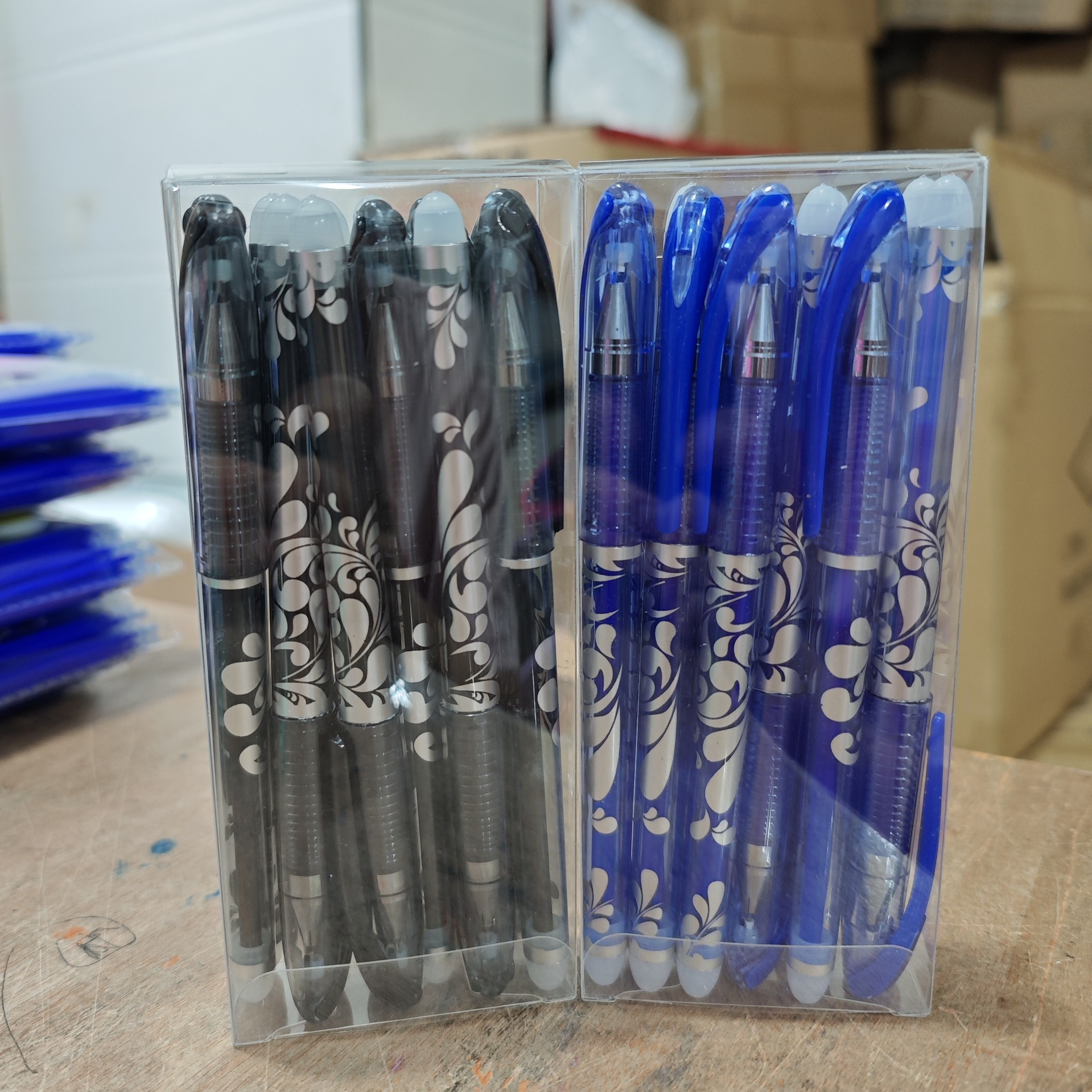 12pcs Box of Multi-Colored Erasable Gel Pens, 0.5Mm Erasable Gel Pens, Perfect for Birthday And Christmas Gifts, Office Supplies, School Supplies