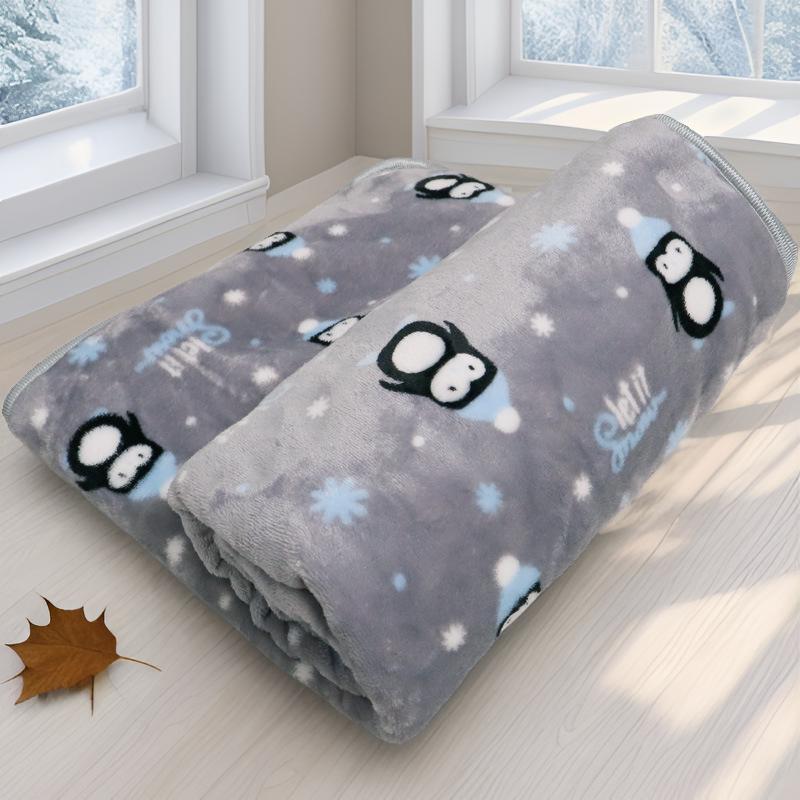 

Cartoon Penguin Flannel Pet Blanket For Small And Medium Dogs - Soft, Thickened Warm Dog Mat, Machine Washable Dog Bed Cover