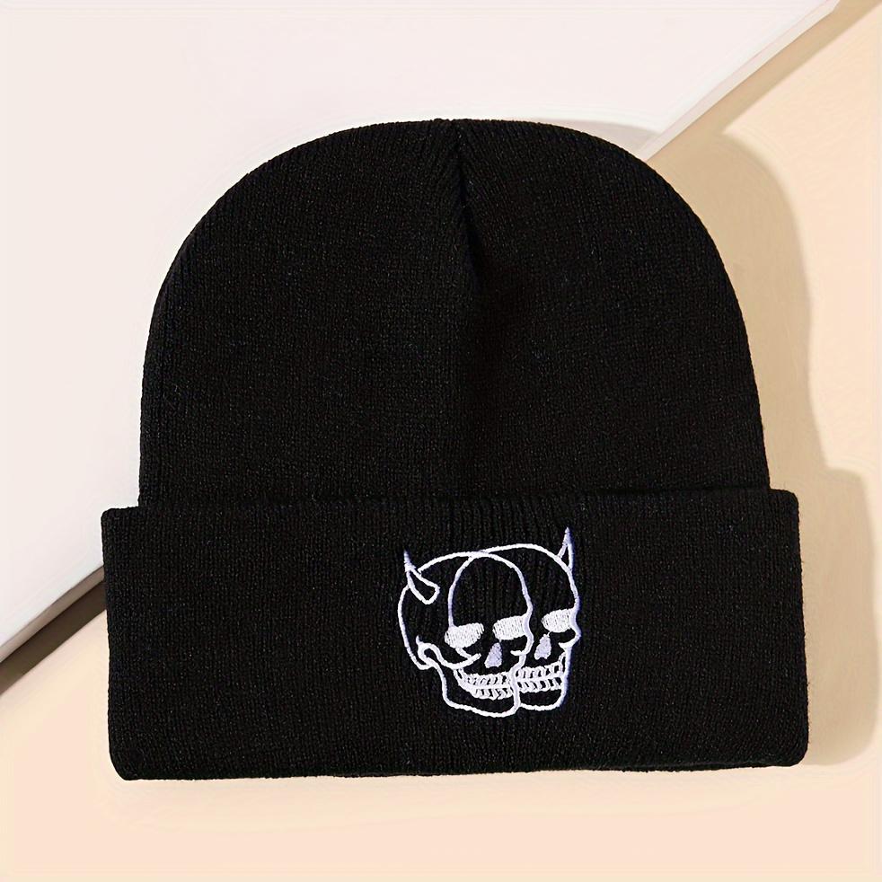 

Skull Embroidered Knit Beanie - Stylish & Warm, Lightweight Acrylic, For Men And Women