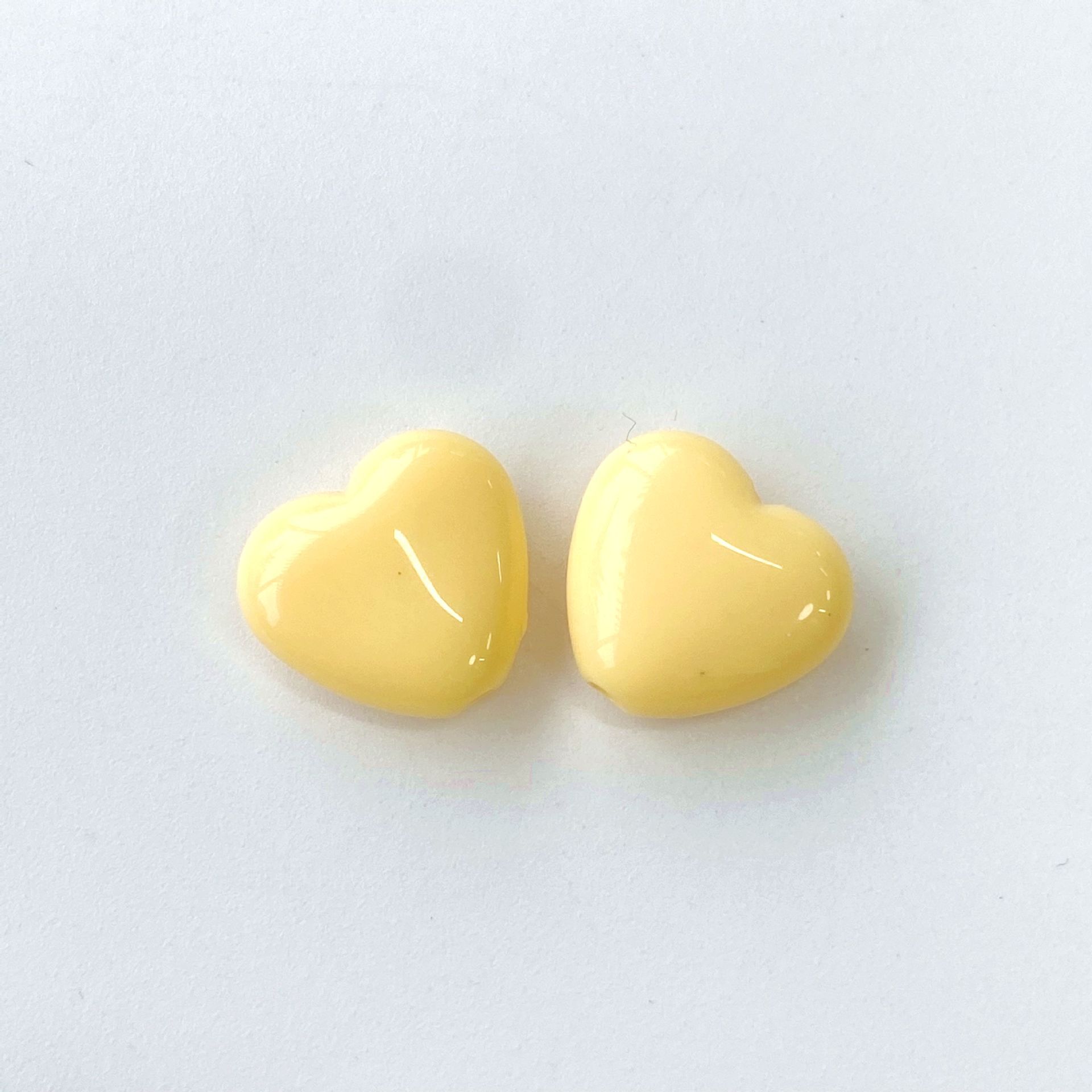 TEMU 30 Stück 14mm Acryl Lose Perlen Milch Serie Flach Kleine Handgefertigt Material, Perforiert, Haar Seil Handy Kette Armband Halskette Fußkettchen