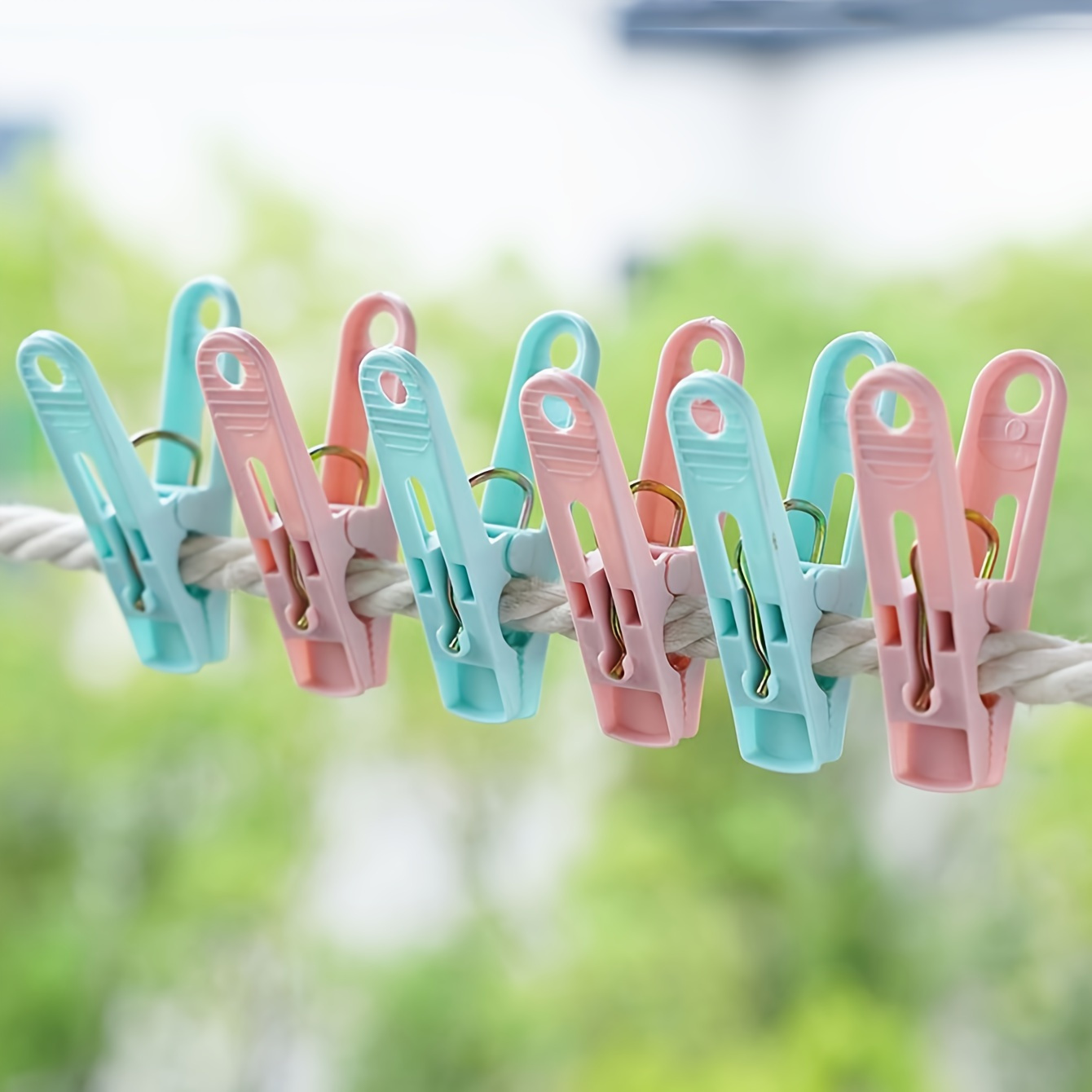 space saving windproof plastic clothespin set with storage basket multi purpose laundry pegs for drying clothes accessories details 2