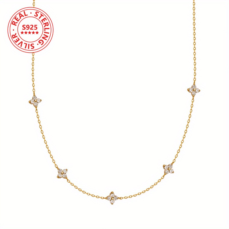 Image of 925 Sterling Silvery Clover Necklace For Women, Lightweight And Elegant Clavicle Chain With Daisy Pendant, Approximately 2g In Weight