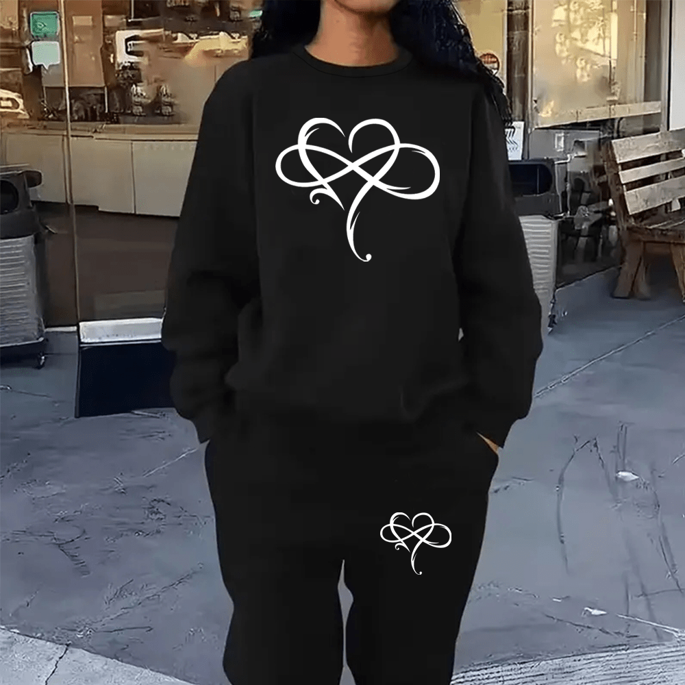 

Cozy Plus Size Women's Sweatshirt & Joggers Set - Casual Crew Neck, Heart Print, Fleece-lined, Machine Washable