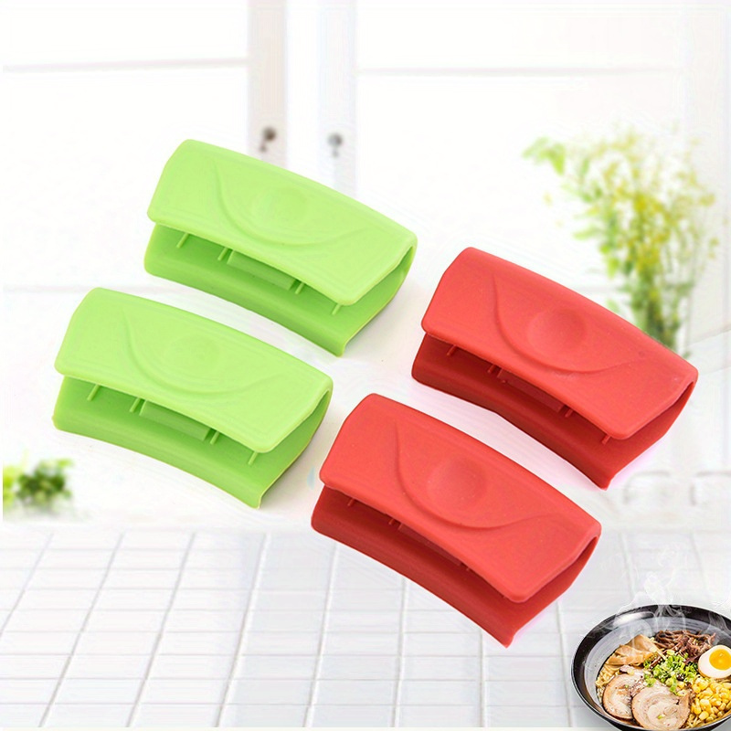 2pcs 1pair silicone hand clips heat resistant kitchen pot ear holders anti scalding oven microwave grips   high temperature kitchen accessories for cooking grilling and baking details 0