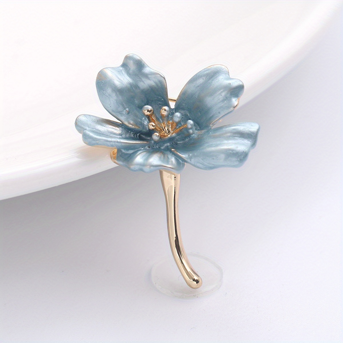 TEMU Elegant Enamel Flower Brooch, Unique Plant Emblem, Women's Fashionable Jewelry Accessory, Multifunctional Pin, Suitable For Wedding Accessories