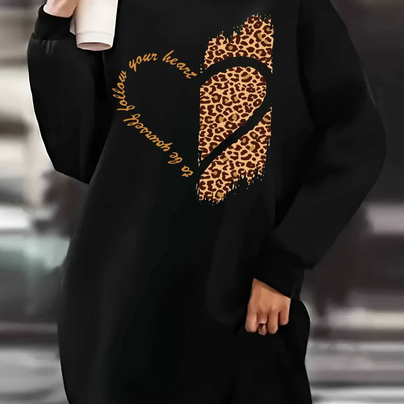 

Women's Casual Heart Print Sweatshirt Dress - Cozy Long Sleeve Crew Neck, Fall & Winter