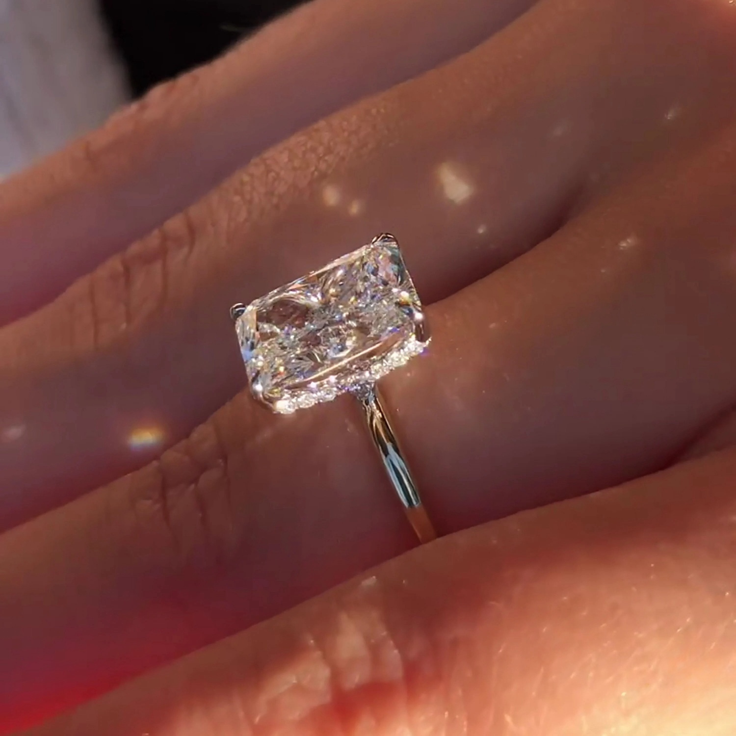 TEMU Charm Radiant Cut White Cubic Zirconia Engagement Ring For Women Fashion Wedding Bridal Proposal Jewelry Solitaire Ring Birthday Anniversary Valentine's Day Gifts