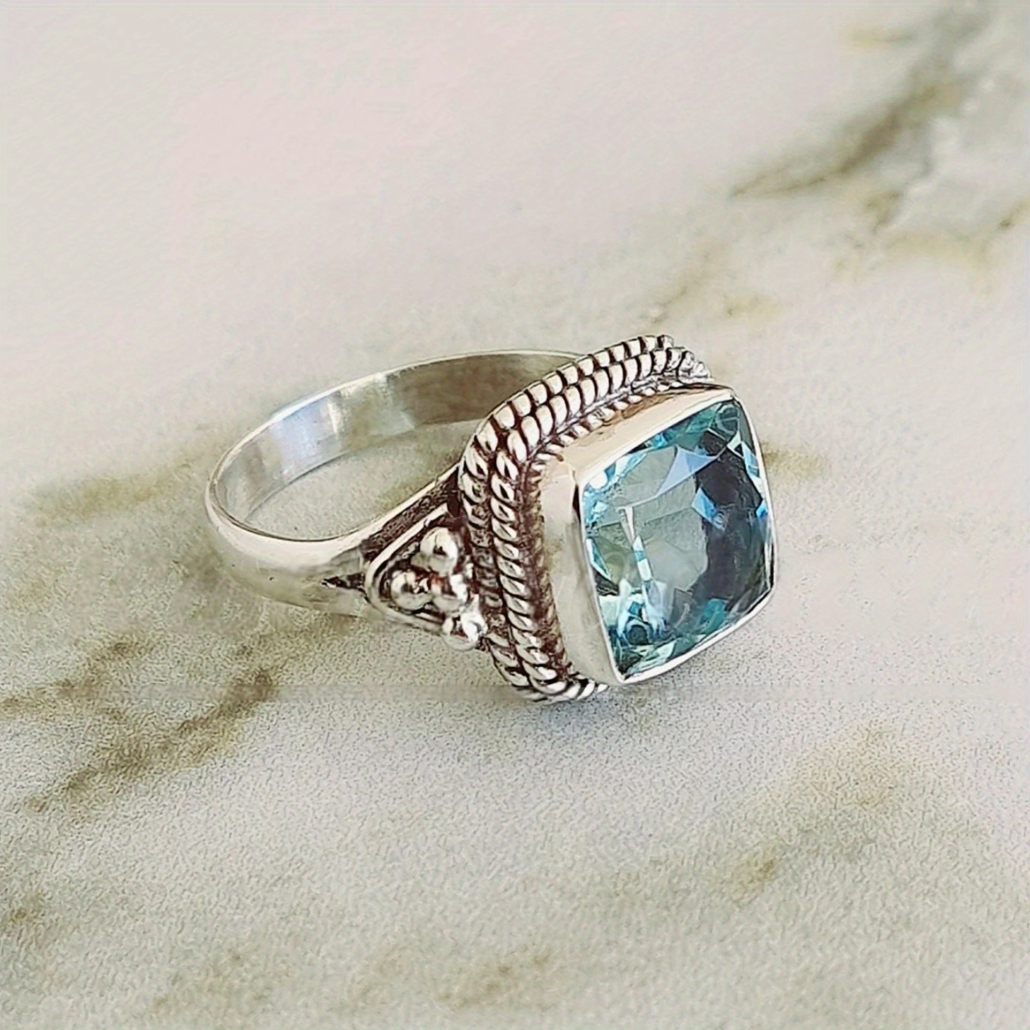 

Vintage Elegant Synthetic Aquamarine Blue Cubic Zirconia Ring Charm Women Silvery Birthstone Ring Wedding Engagement Proposal Promise Ring