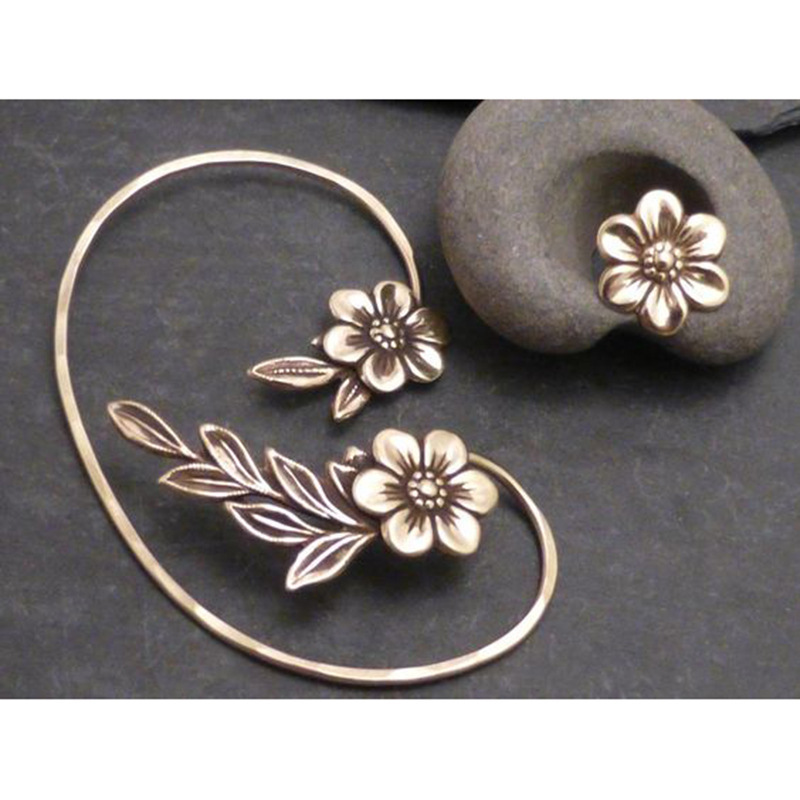 

1 Ear Hook Earring Vintage Botanical Flower Ear Hook Earrings Women's Personalized Creative Ear Bone Clip