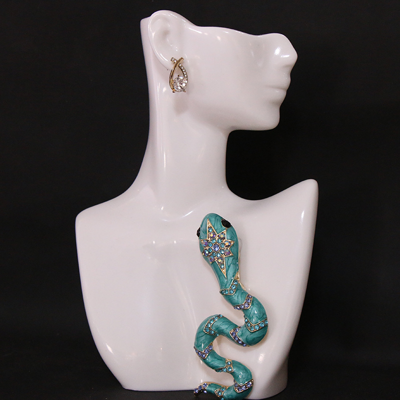 elegant   enamel snake brooch luxurious unique shape for dresses and sweaters details 2