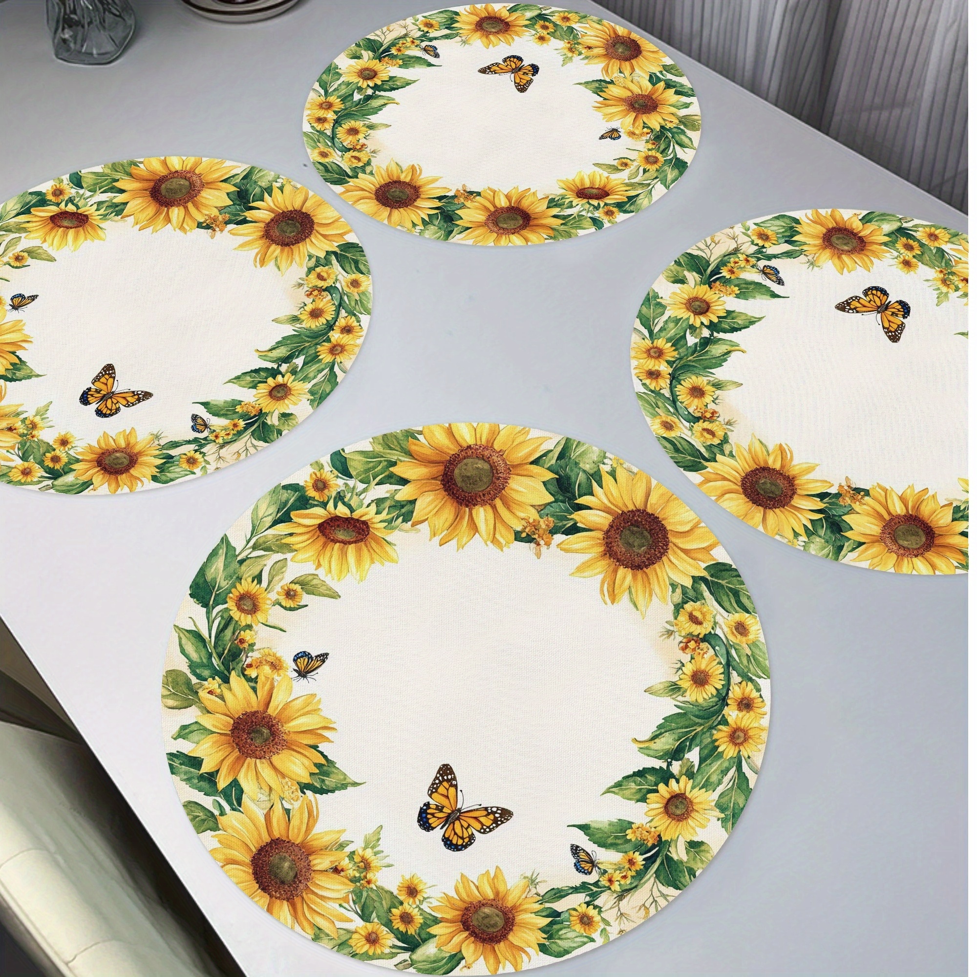 

4pcs Wreath Pattern Round Placemats, Table Place 15" For Dining