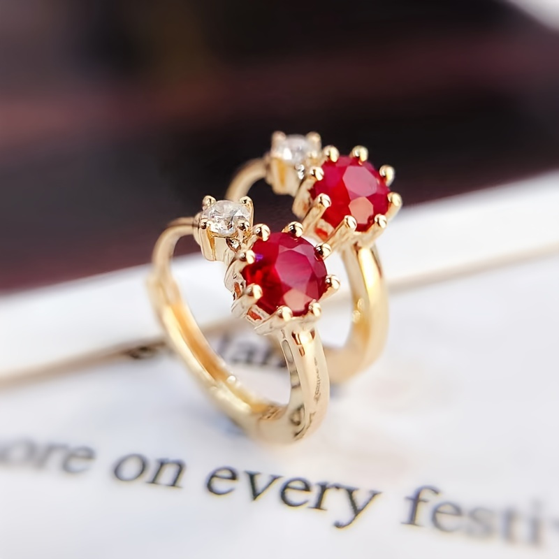 Image of Retro Elegant Copper-set Red Cubic Synthetic Zirconia Ear Studs, 1 Pair Fashionable Jewelry, Golden Petite Women's Earrings