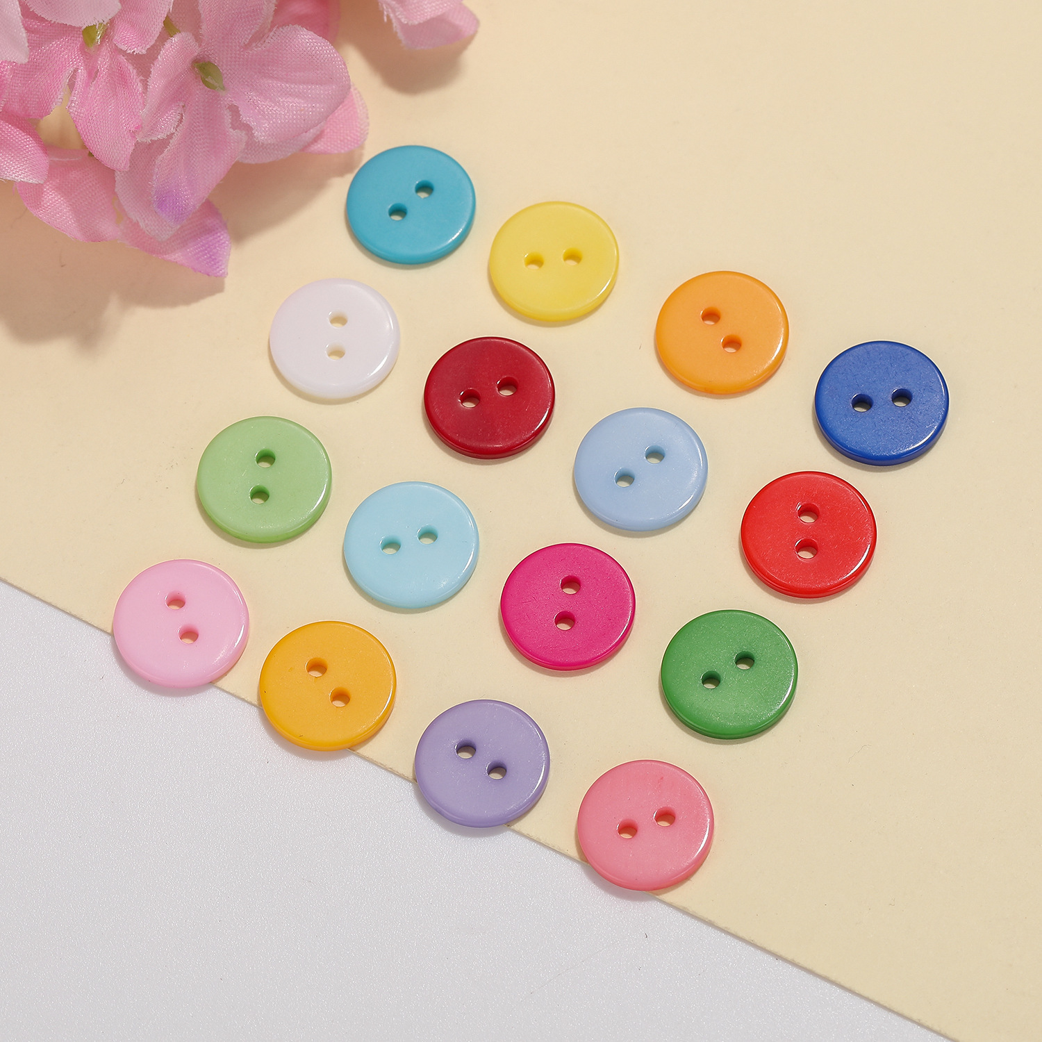 

100pcs Boutons en Résine de Couleurs Mélangées, 2-Trous, 9mm - Idéaux pour la Couture DIY & l'Artisanat, Matériau Plastique