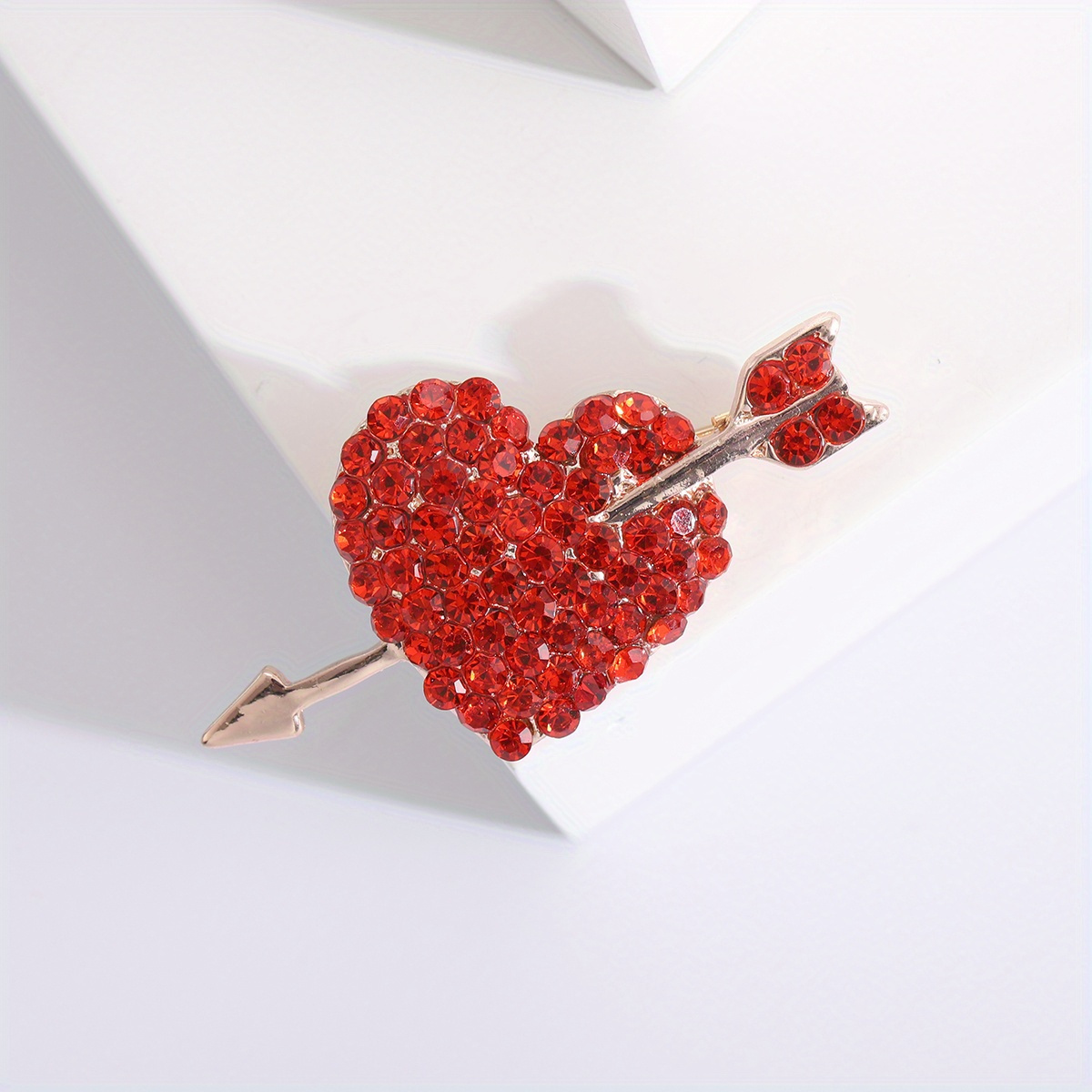 TEMU 1pc Heart Brooch Pin Full Of Shiny Crystal Cardigan Pin Accessories