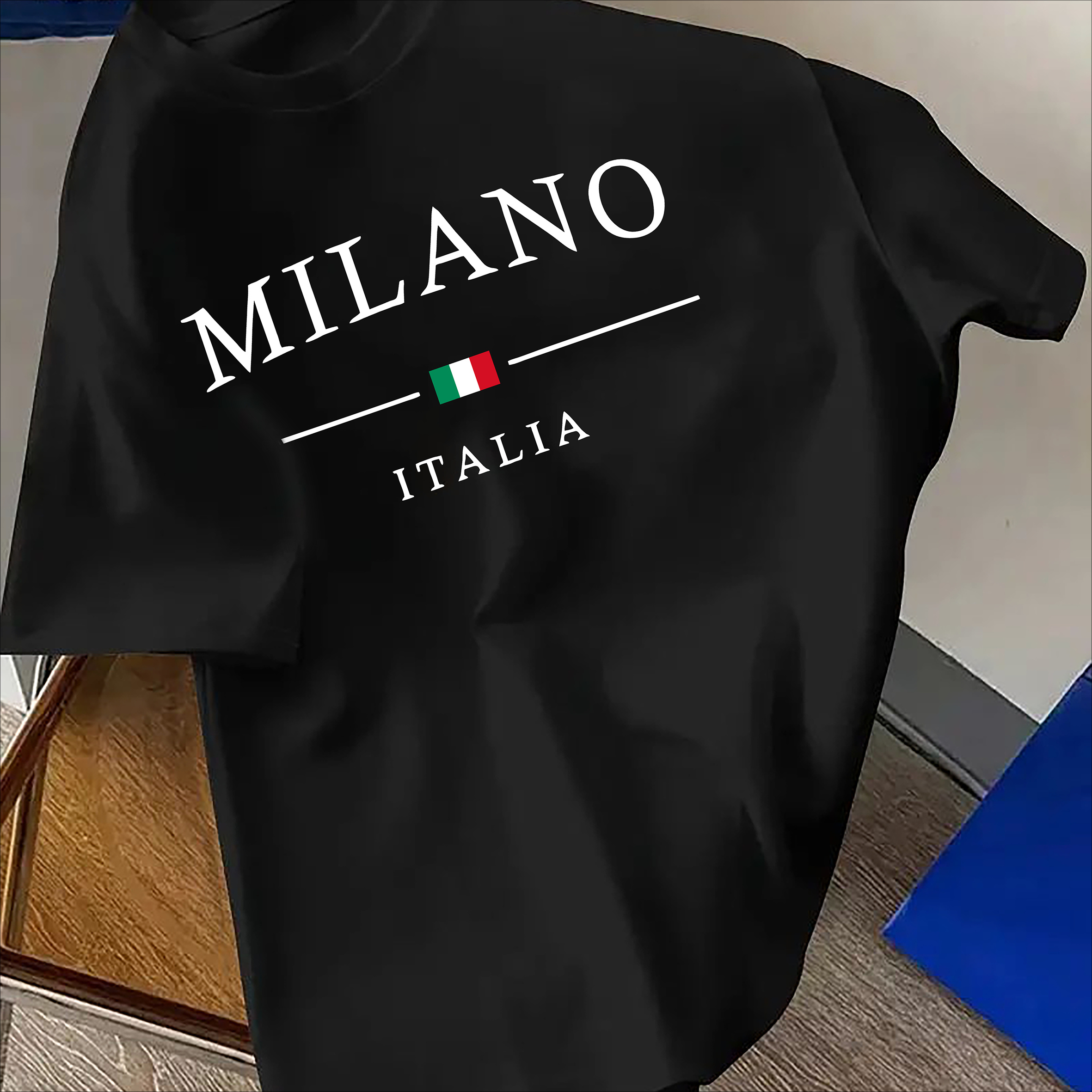 

Italia Graphic Casual Crew Neck T-shirt, Polyester Knit Fabric, Regular Fit, With Geometric Pattern, For Adults, Summer Short-sleeve Tee With Stretch