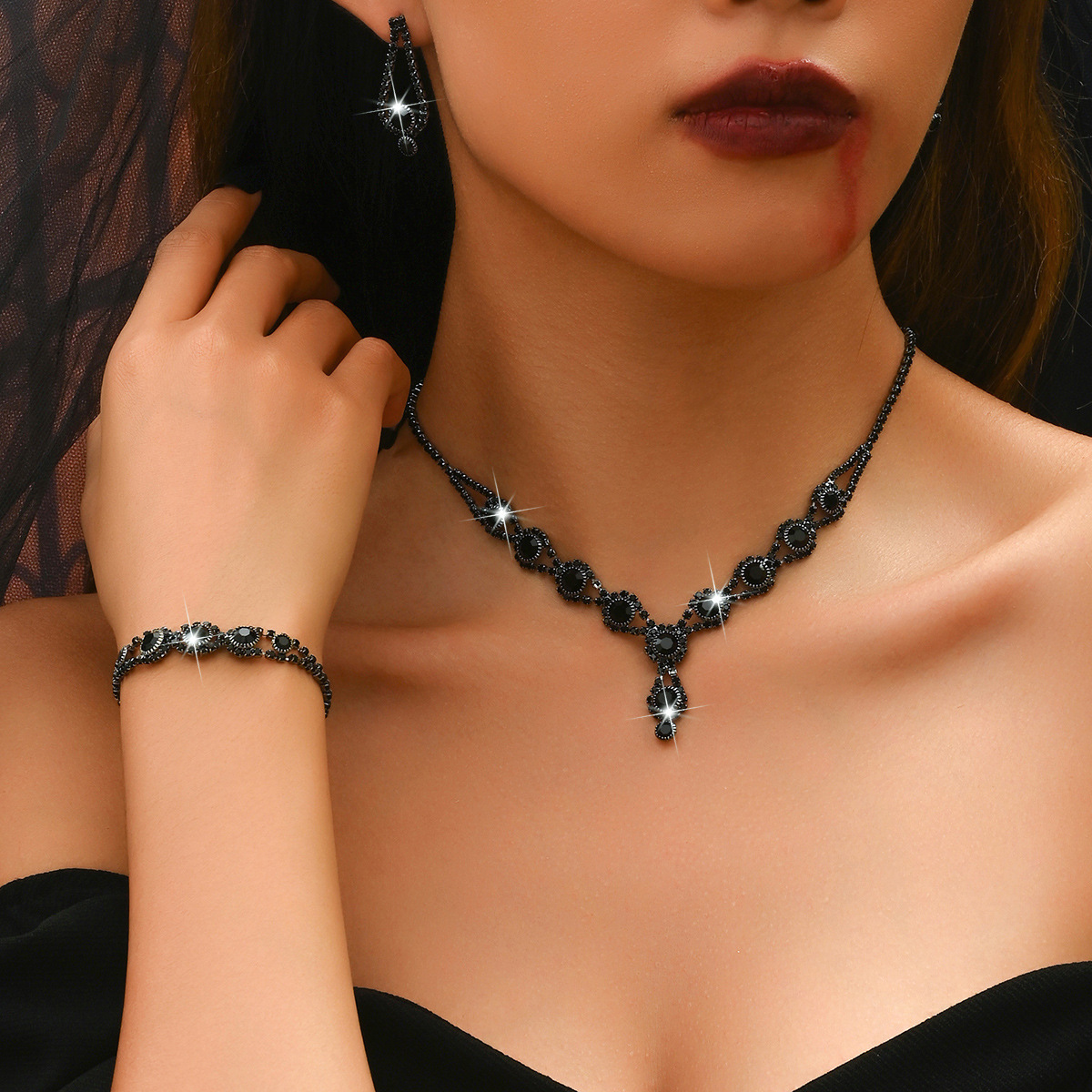 

4pc Elegant Black Bridal Necklace Earrings Bracelet Necklace Set