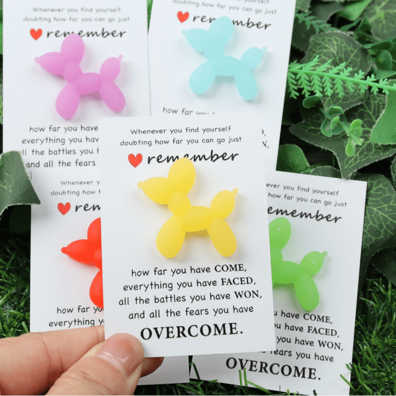 

5-pack Inspirational Balloon Dog Resin Figures With Encouragement Cards, Mini Motivational Keepsake Gift For , Ideal For Birthday, New Year, Valentine's Day