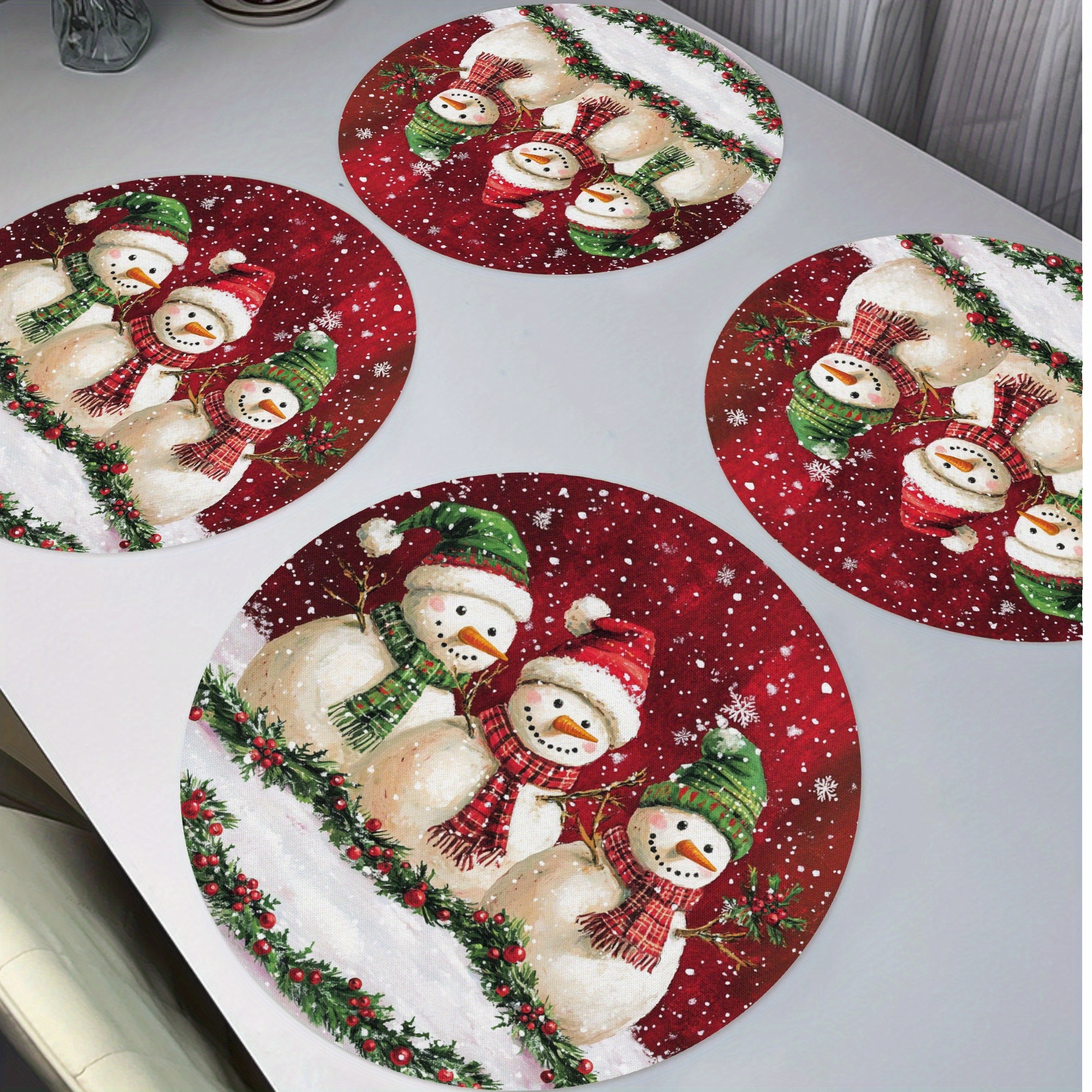 

4-pack Round Christmas Placemats - 15" Snowman Theme, Non-woven Polyester, Non-slip & Heat-resistant, Hand Washable Mats For Dining & Home Decor