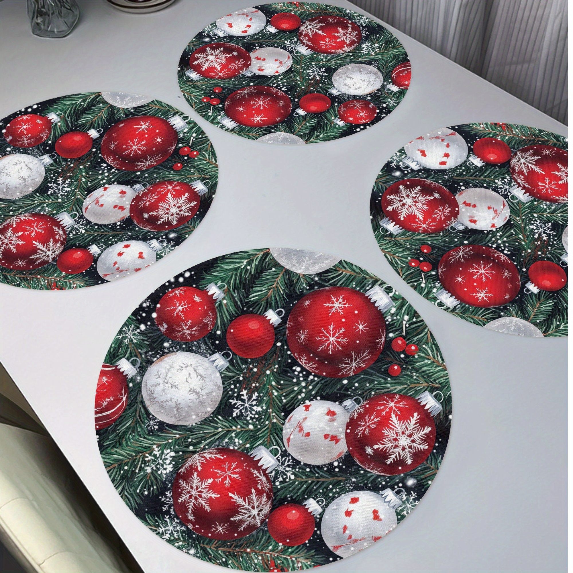 

4pcs Christmas Placemats, Christmas Placemats 15in, Dining Table Placemats, Washable Heat Resistant Table Mats, Christmas Supplies And Decorations