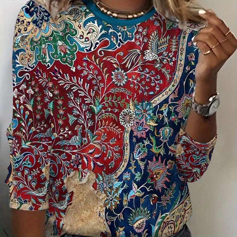 

Women's T-shirt With Pattern Print - Comfortable Long Sleeved Round Neck - For Spring And Autumn Casual Wear