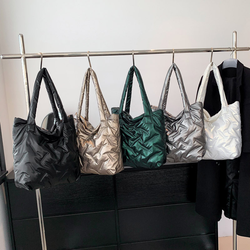 

[customer ] Tote Bag - Fashionable Quilted Shoulder Handbag Zip , Pu ,