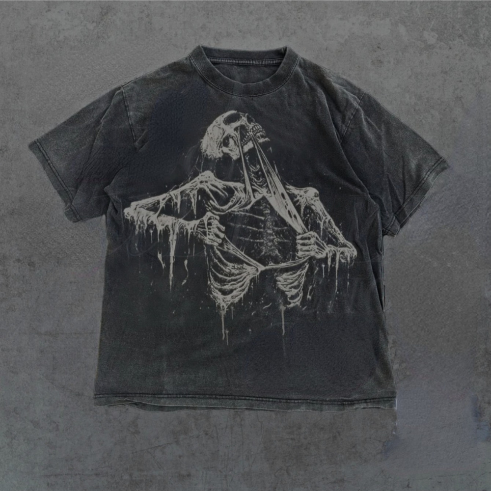 

vintage Skeleton T-shirt - Men's 90s Skull Graphic Tee