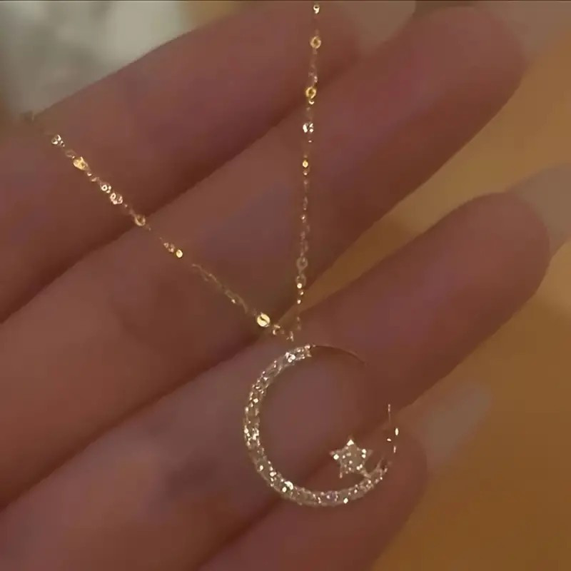 Collar con Colgante de Luna Creciente y Estrella Elegante y Sencillo, Adecuado para Uso Diario y Regalo, Adorno de Cadena para Clavícula de Mujer - 1pc