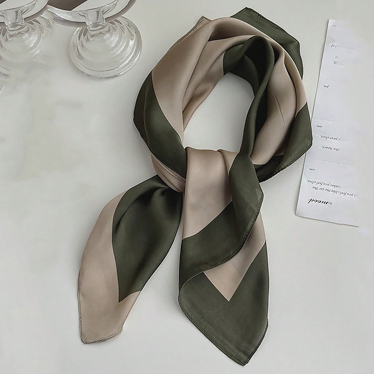 1pc Satin Double-sided Square Scarf, Fashionable Elegant Handkerchief, Hair Tie, Women's Headband