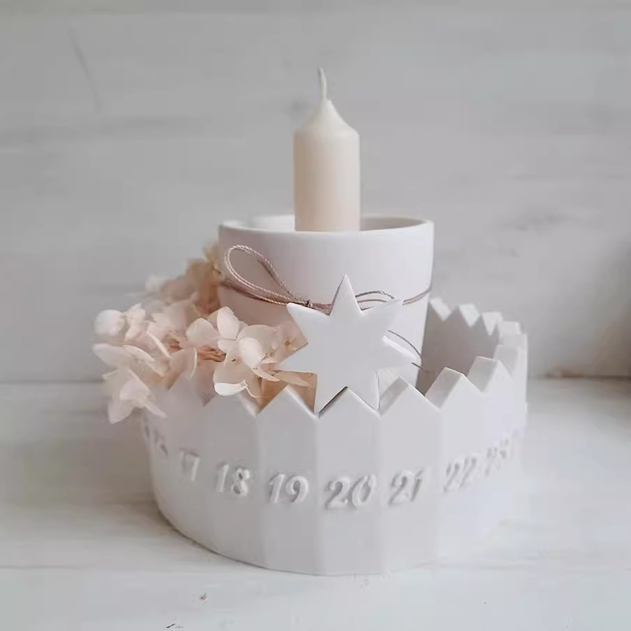 

Calendar Display - Unique , 2-part Set