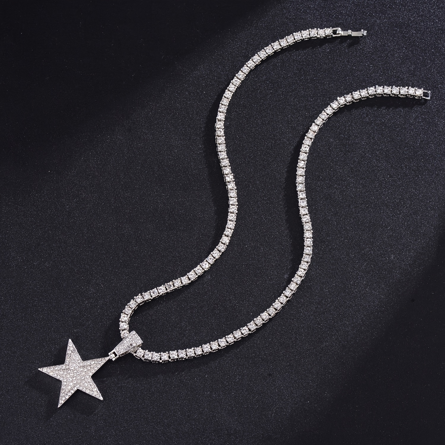 TEMU 1pc Unisex Star Pendant Necklace, Hip Hop Streetwear Fashion Jewelry, Silvery-tone Alloy Chain, Trendy Accessory