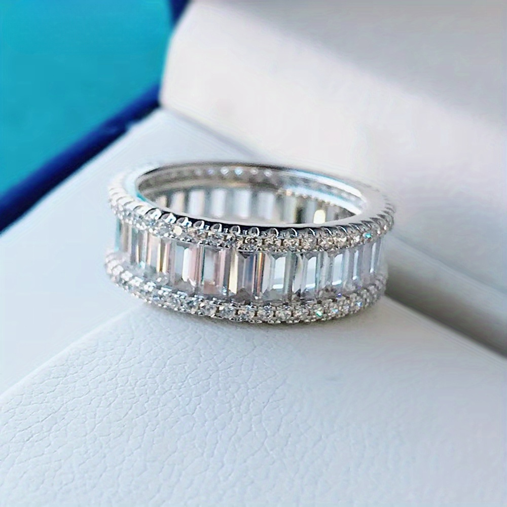 925 Silver Engagement Ring with Synthetic Gemstone