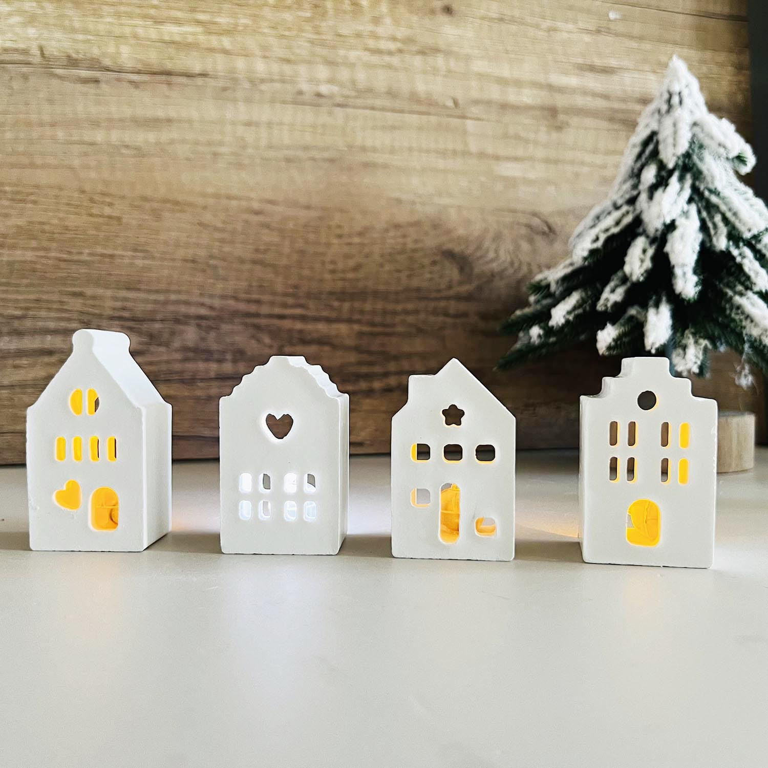 

4pcs New House Silicone Mold Hanging Love House Atmosphere Decoration Drip Mold