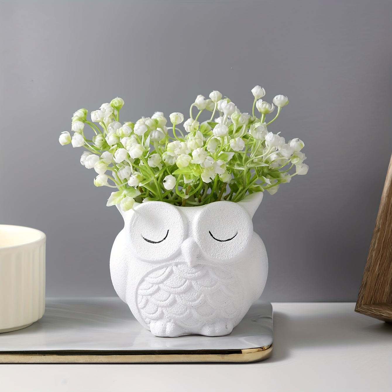 Image of -chic Owl Resin Planter - Lightweight, Indoor/outdoor Succulent & Cactus Pot With Wheels For Desk And Balcony Decor