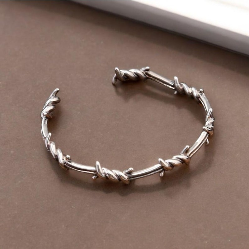 

An Silvery Twist Bracelet, Bracelet, Ladies Steel Bracelet, Sleeve Bracelet, Accessories, Her