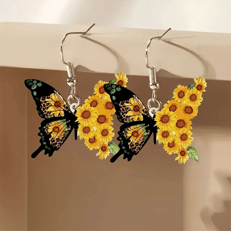 

Elegant Yellow Acrylic & Sunflower Pendant Earrings With Stainless Steel Hooks For Casual Wear Or Vacation