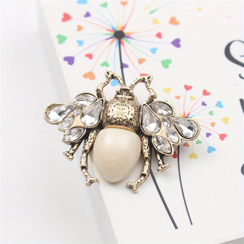 

Luxury Cute Enamel Bee Brooch Pin - Animal-shaped Novelty Simulated Insect Accessory For Party Outfits And Coats